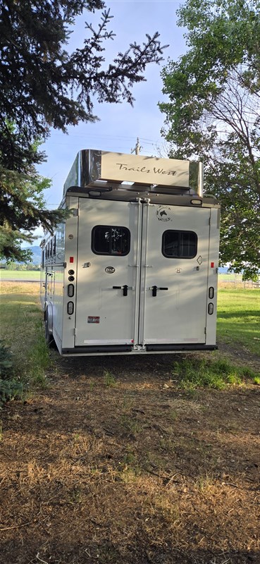 Trailer Photo 4