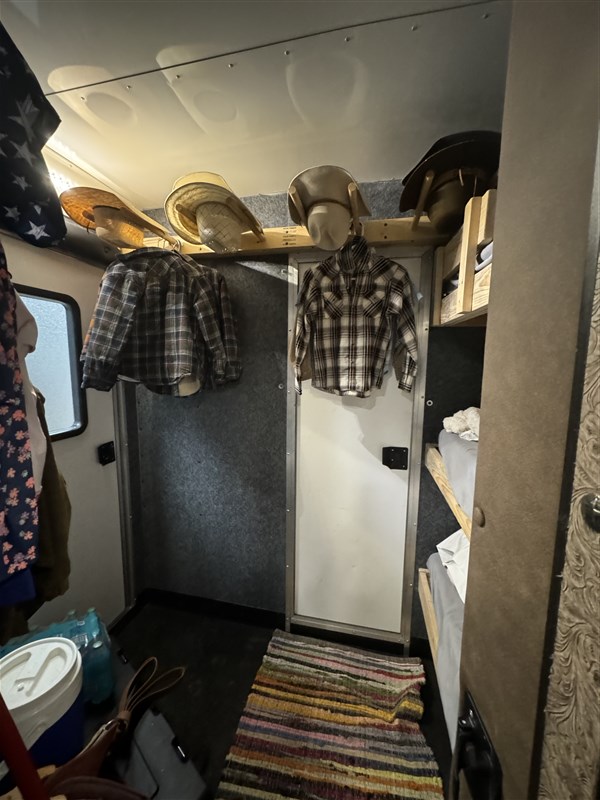 Trailer Photo 17