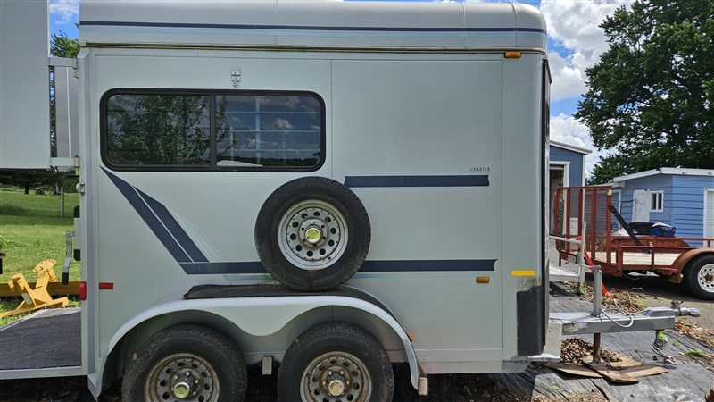 Trailer Photo 11