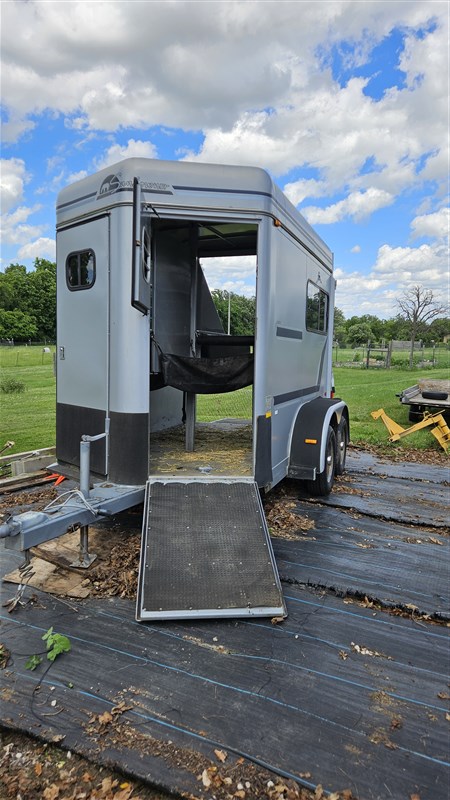 Trailer Photo 2