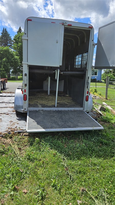 Trailer Photo 4