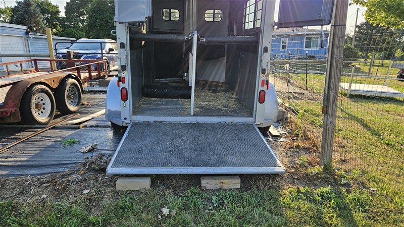 Trailer Photo 5