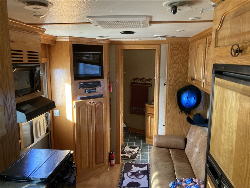 Trailer Photo 24