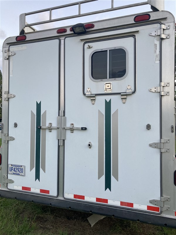 Trailer Photo 4