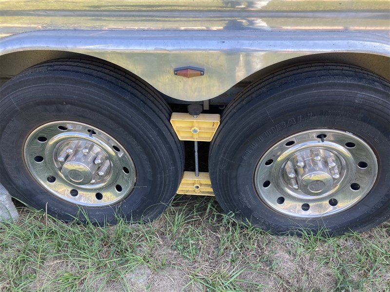 Trailer Photo 19