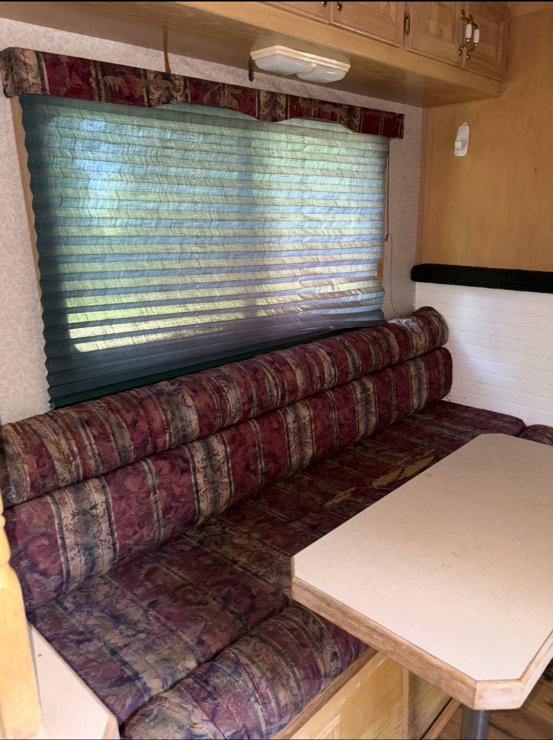 Trailer Photo 19