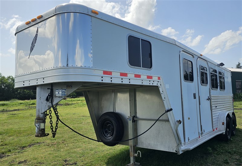 Trailer Photo 2