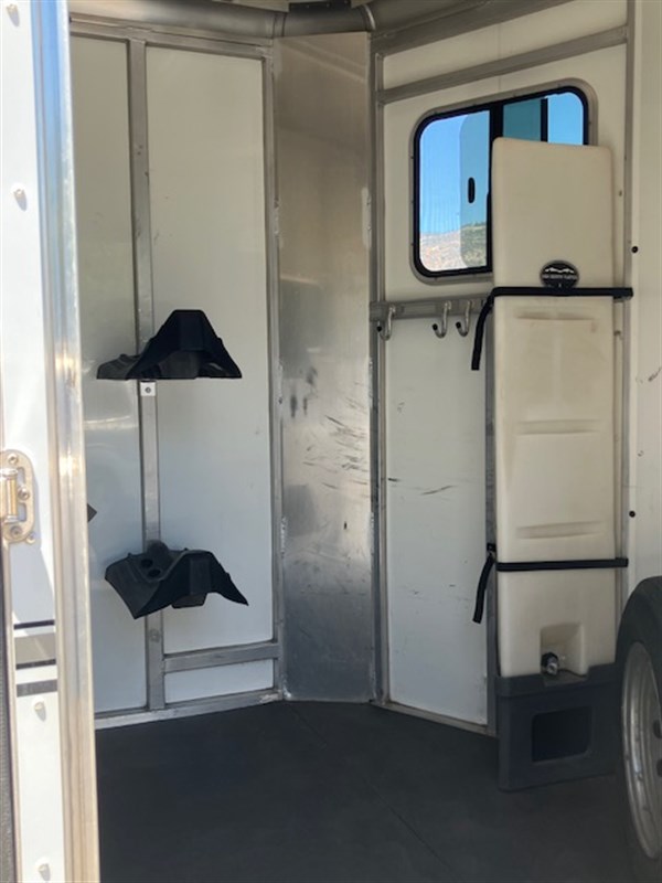 Trailer Photo 6