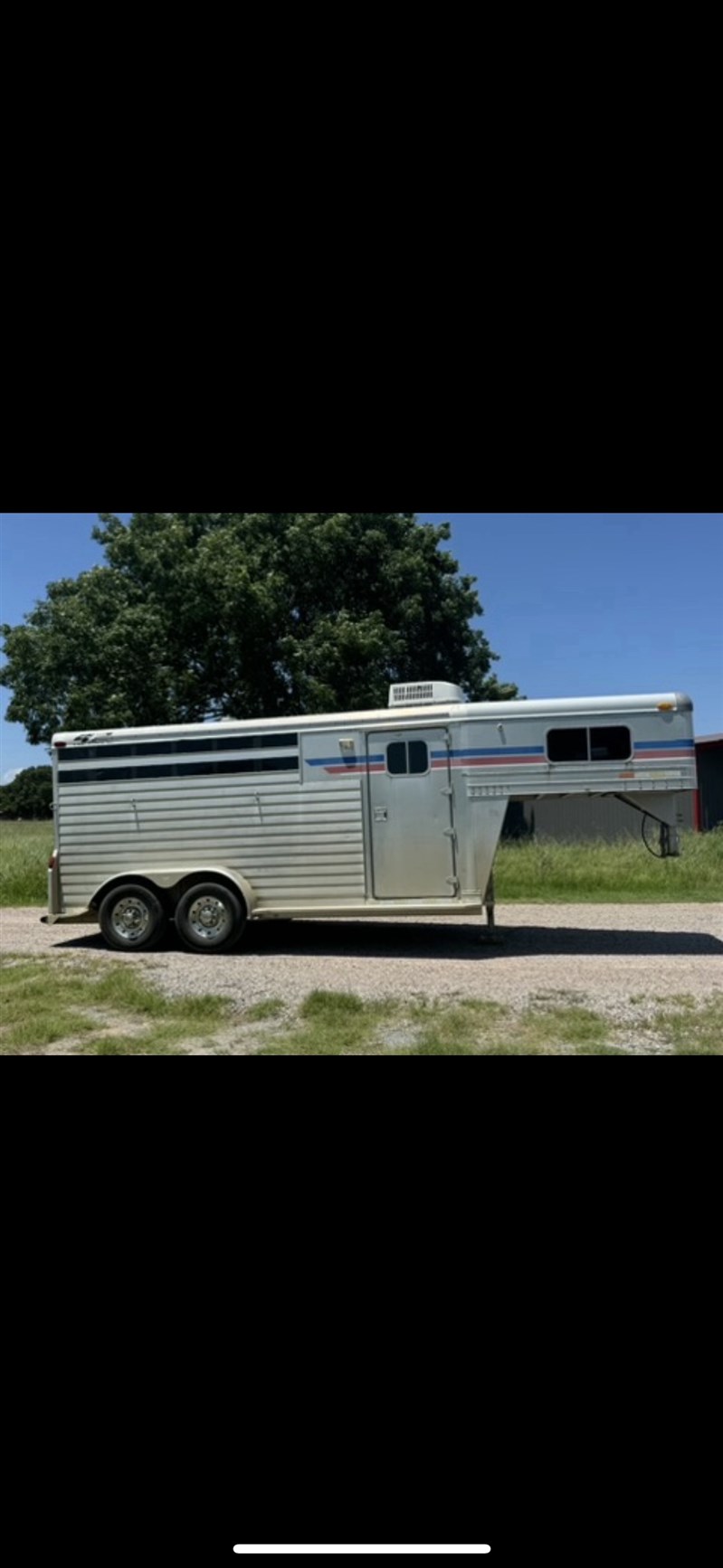 Trailer Photo 2