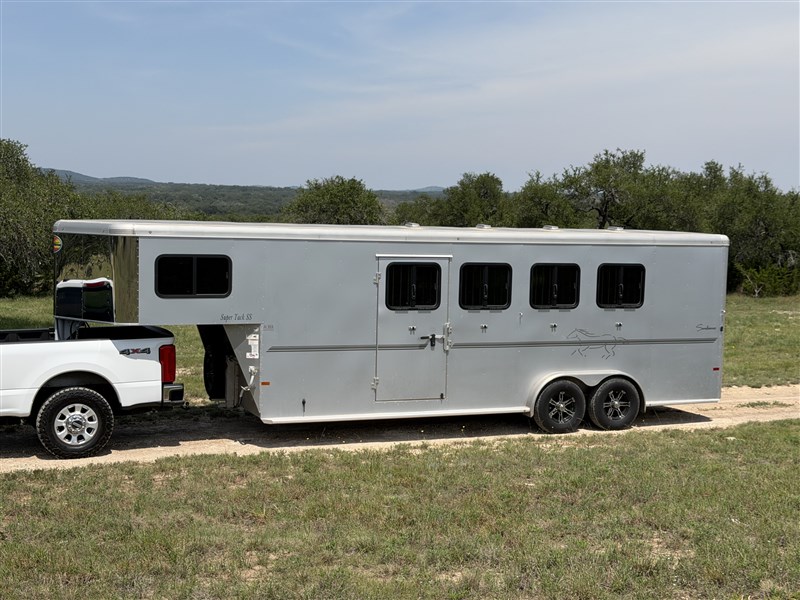 Trailer Photo 12