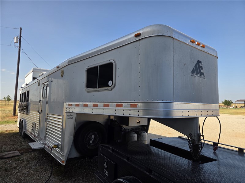 Trailer Photo 9