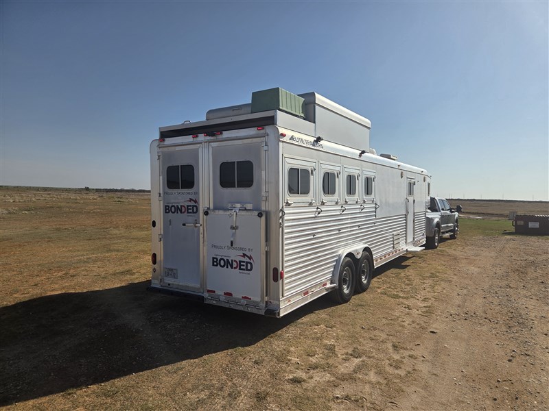 Trailer Photo 3