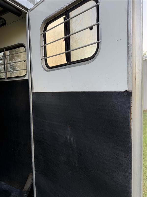 Trailer Photo 20