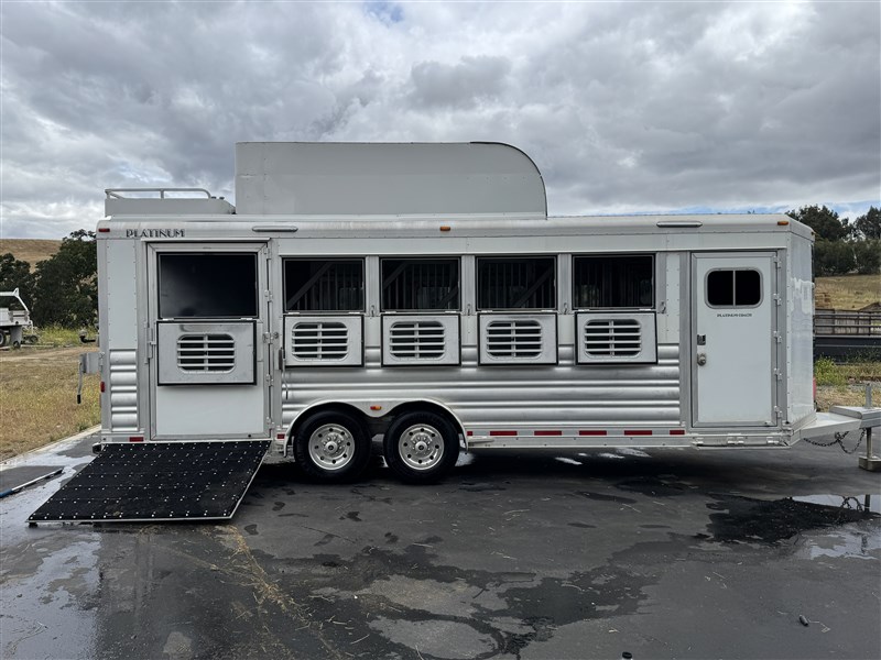 Trailer Photo 3