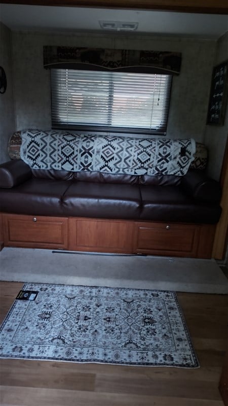 Trailer Photo 16