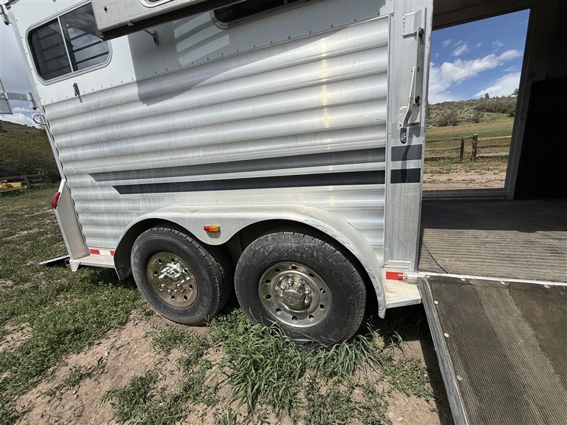 Trailer Photo 10