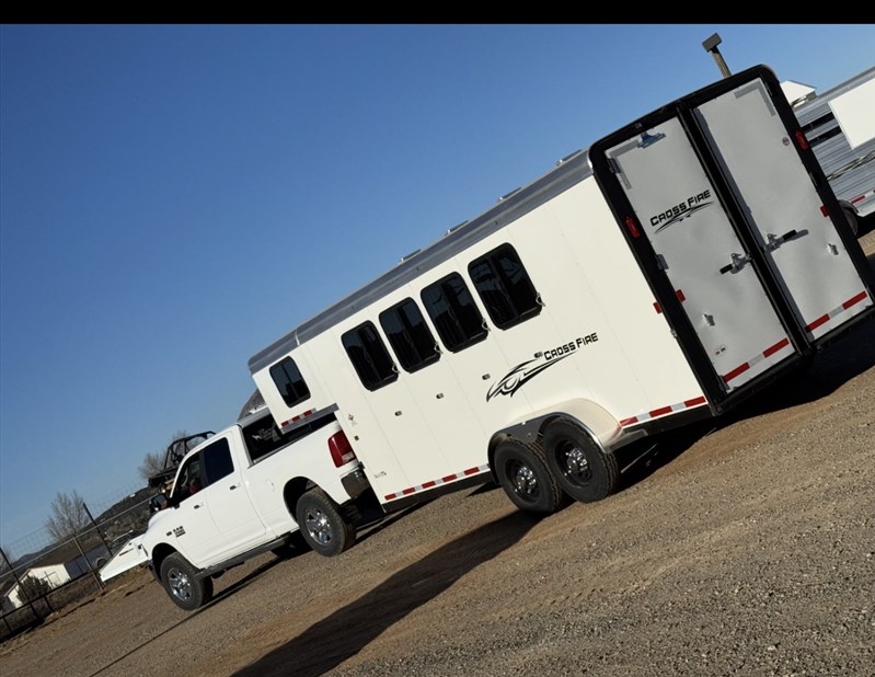 Trailer Photo 4