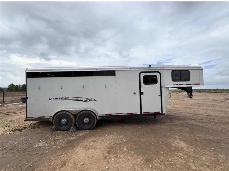 Trailer Photo 12