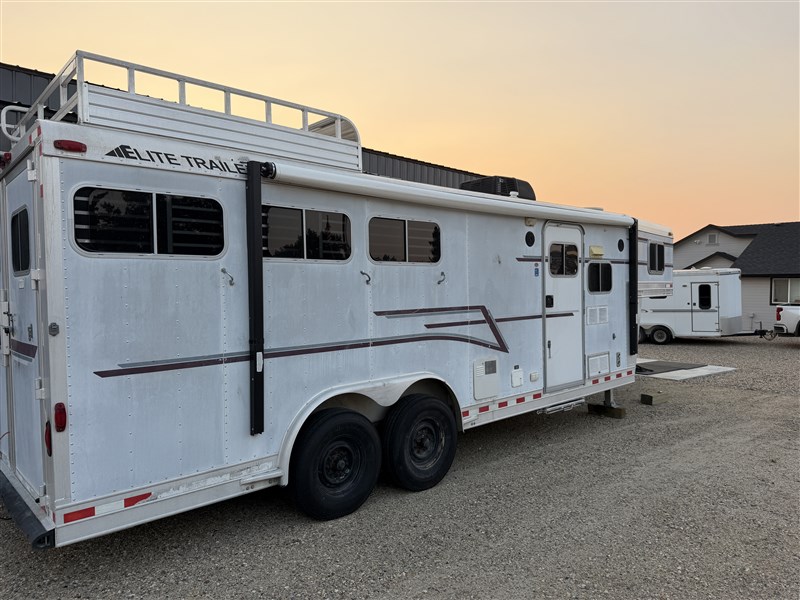 Trailer Photo 2