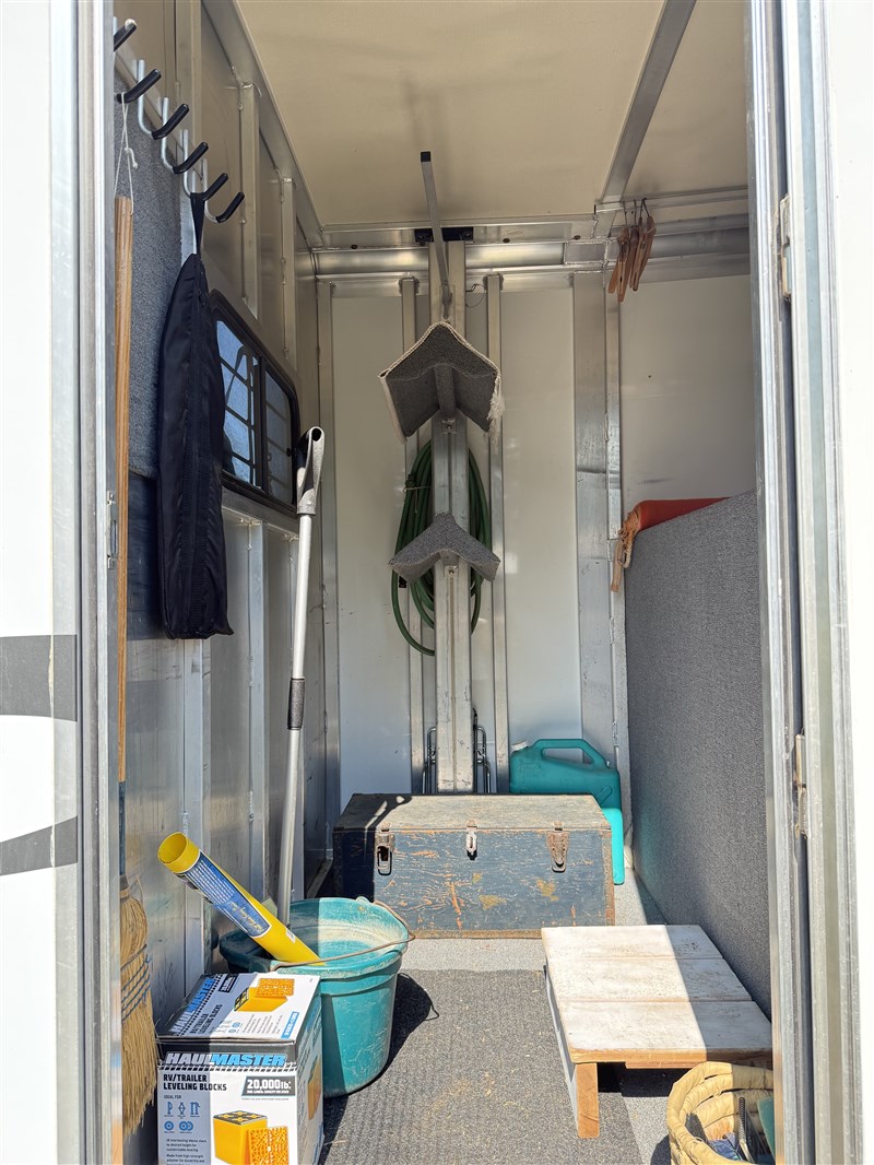 Trailer Photo 10