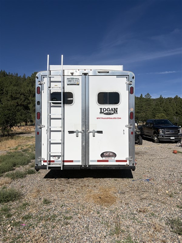 Trailer Photo 4