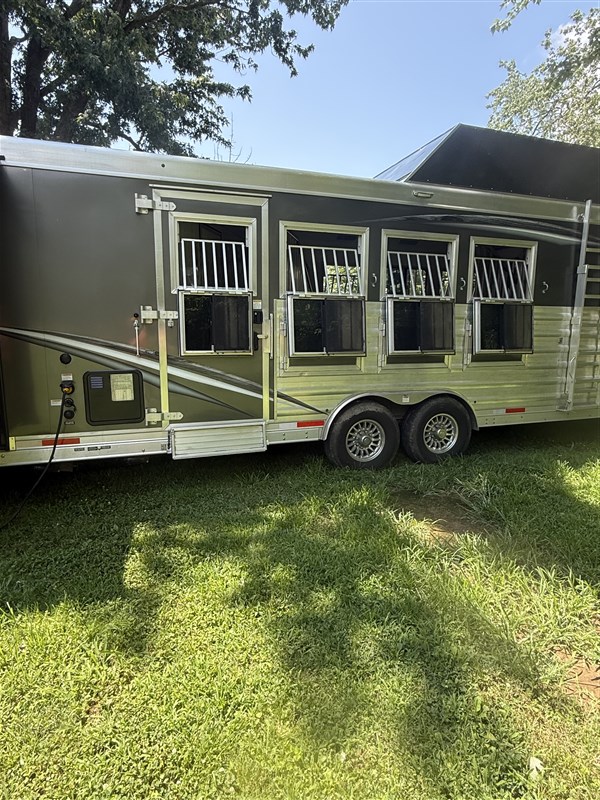 Trailer Photo 28
