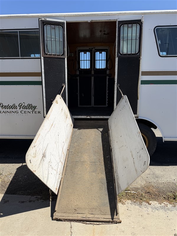 Trailer Photo 7