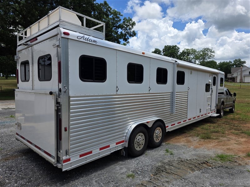 Trailer Photo 3