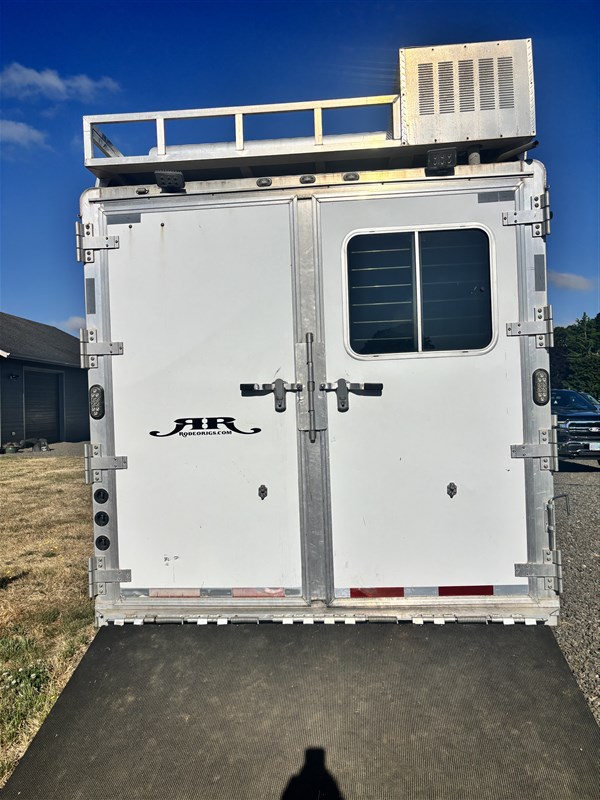 Trailer Photo 7