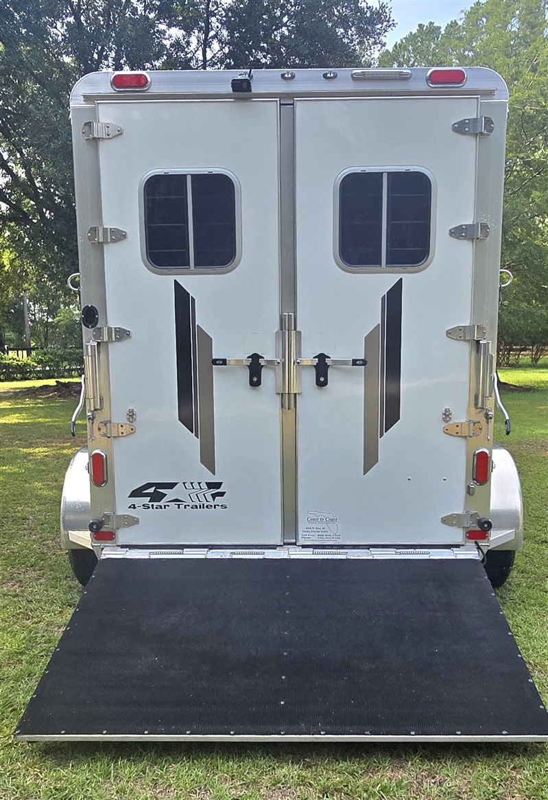 Trailer Photo 3