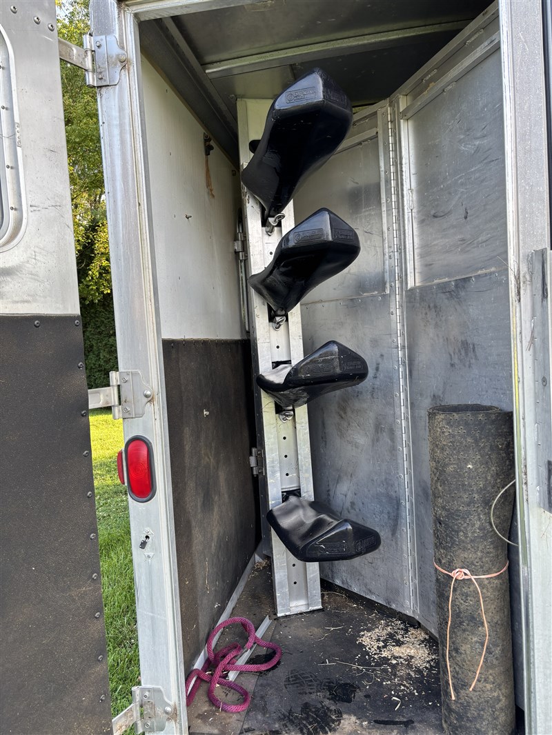 Trailer Photo 14