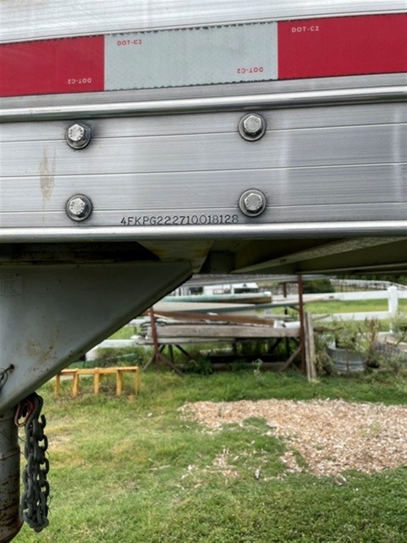 Trailer Photo 16