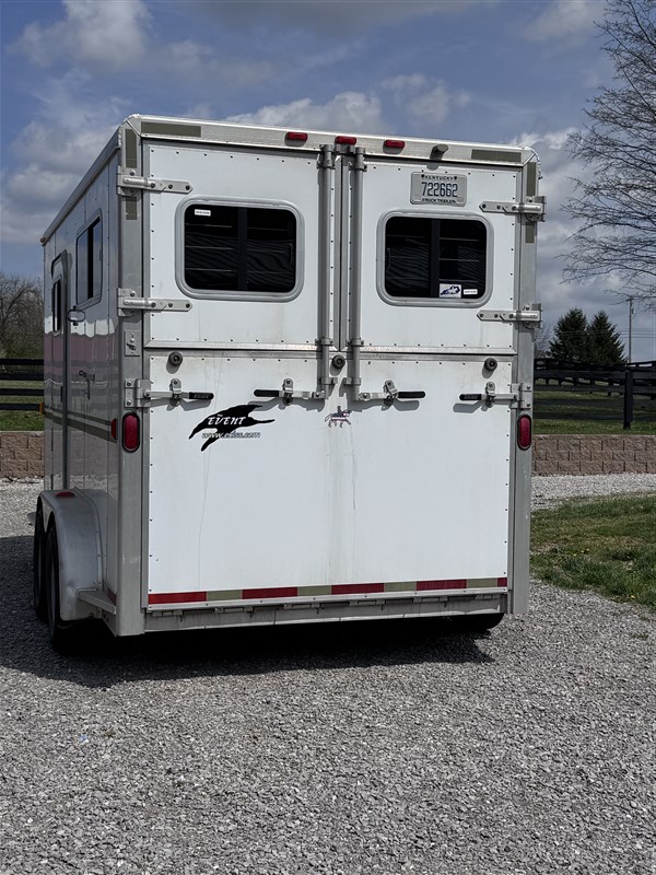 Trailer Photo 3