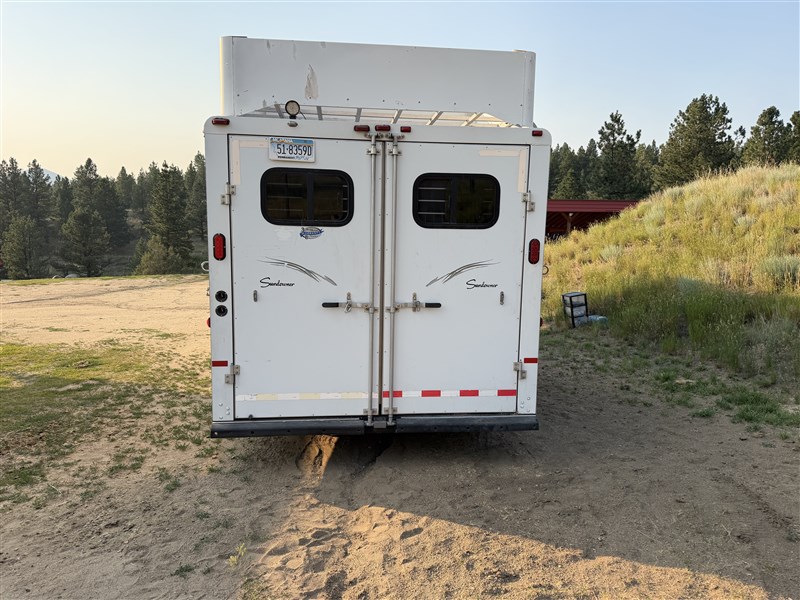 Trailer Photo 3