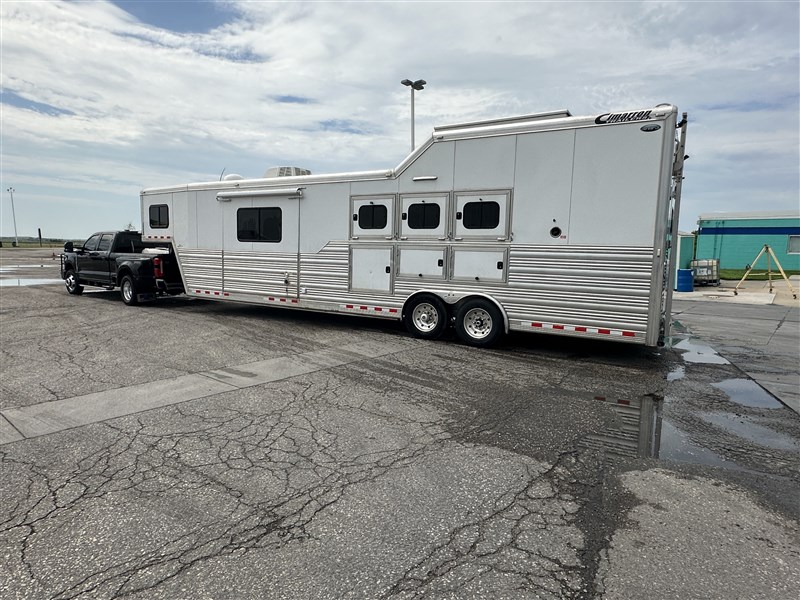 Trailer Photo 2