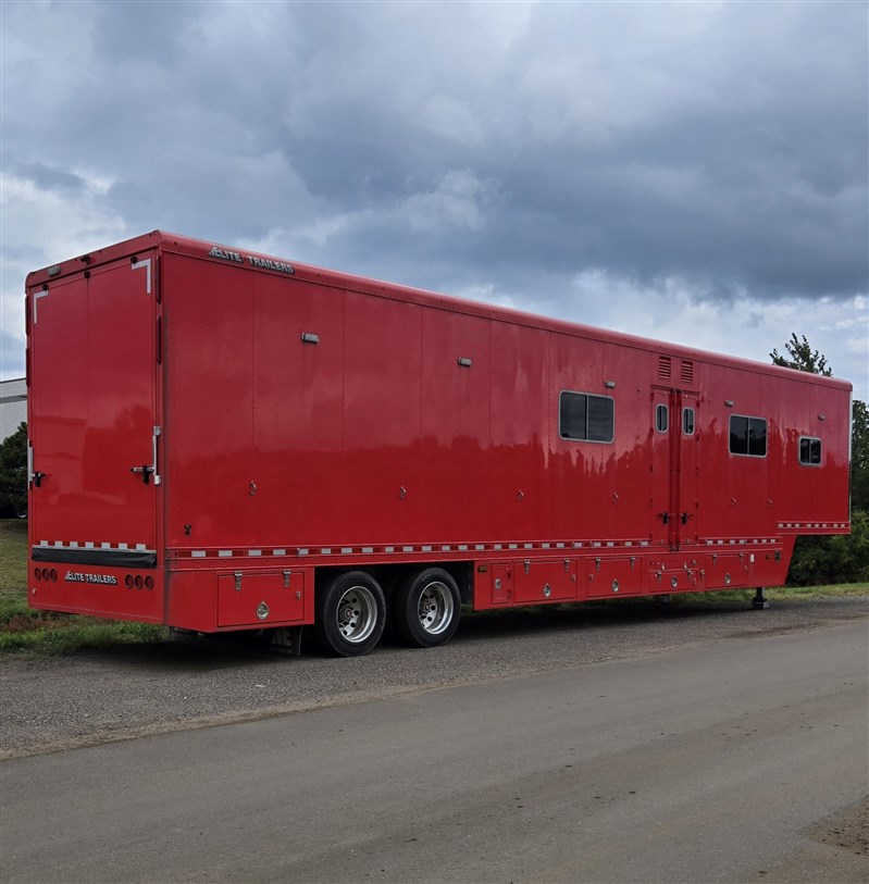 Trailer Photo 8
