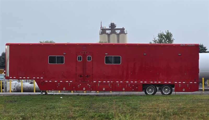 Trailer Photo 1