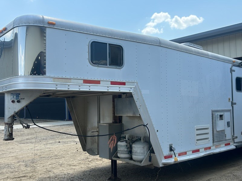 Trailer Photo 3