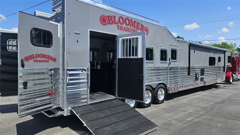 Trailer Photo 6