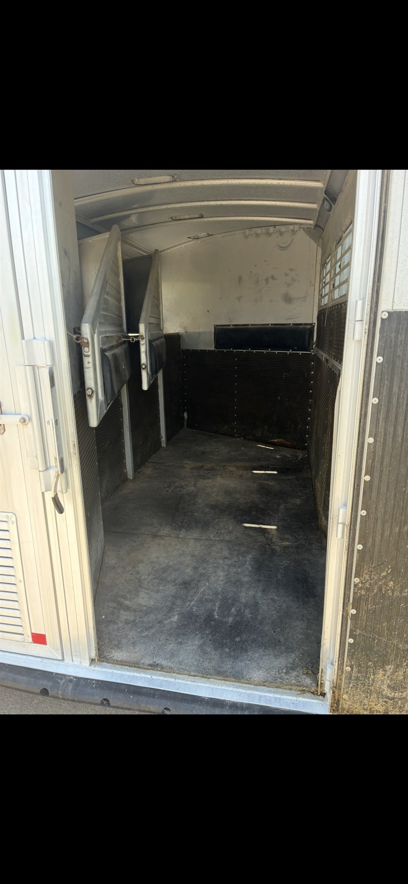 Trailer Photo 10