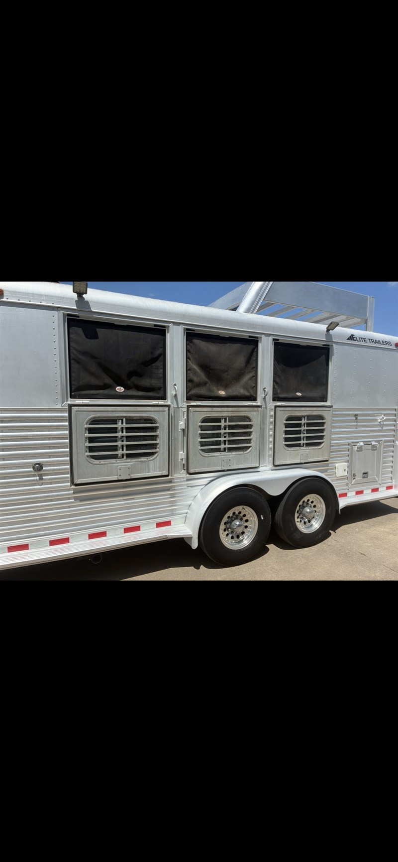 Trailer Photo 7