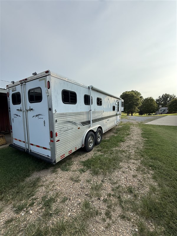 Trailer Photo 13