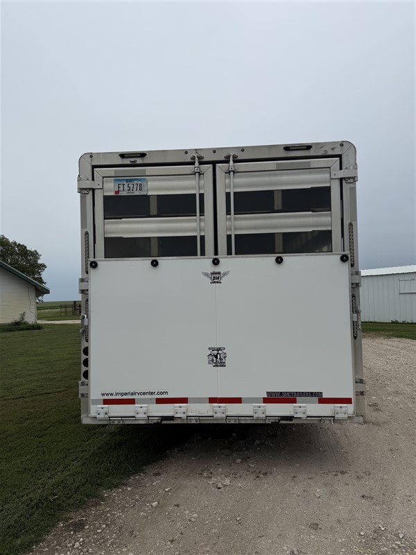 Trailer Photo 20