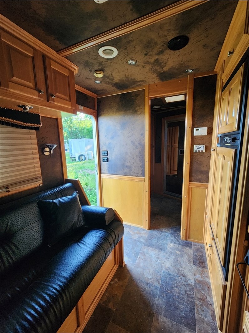 Trailer Photo 30