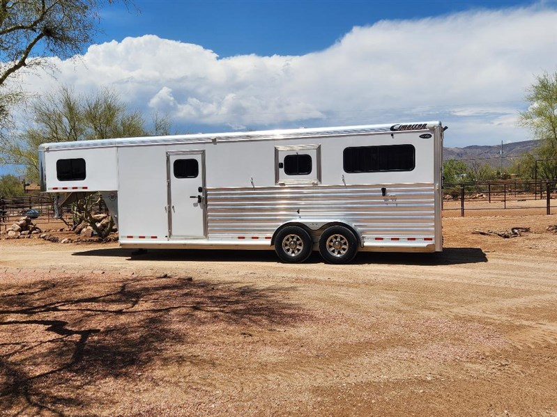 Trailer Photo 2