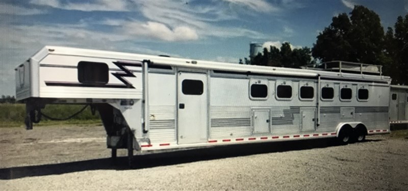 Trailer Photo 3