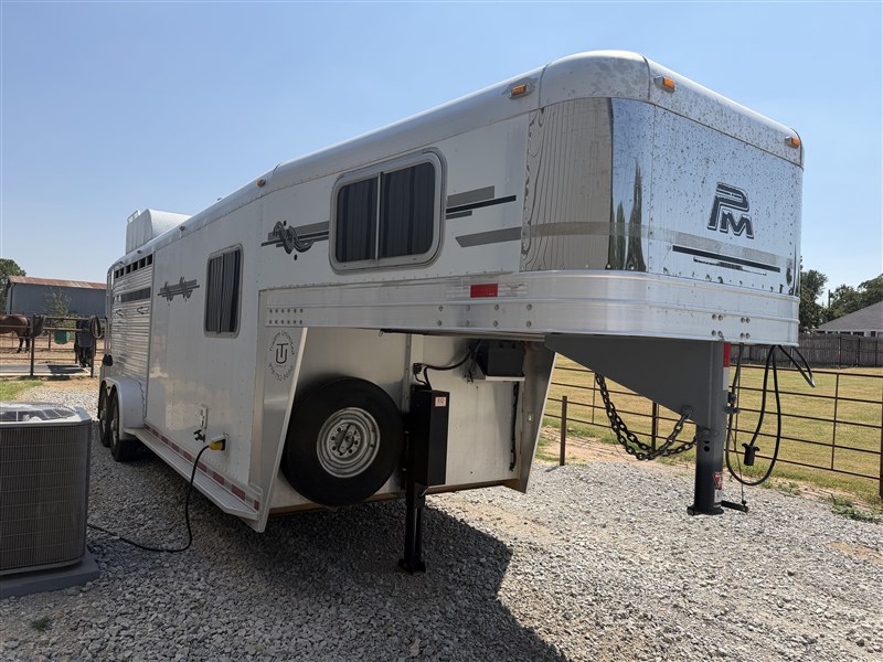 Trailer Photo 2