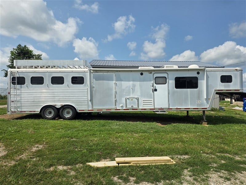 Trailer Photo 19