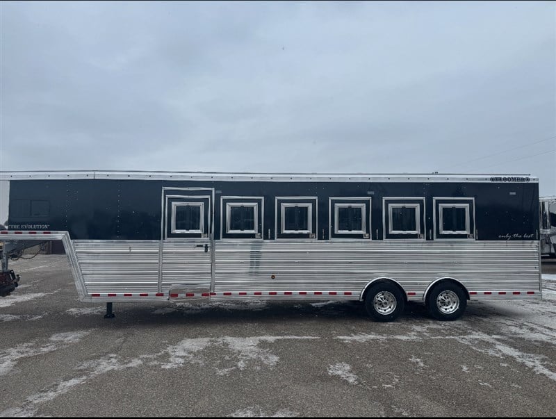 Trailer Photo 1