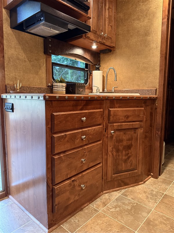 Trailer Photo 25